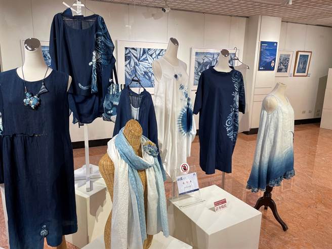 裕珍馨大甲三宝馆遇见蓝，刘俊卿＆谢国鹏蓝染双个展，每一件都令人惊艳！展现各种不预期的美，让人更深陷蓝染的魅力。（裕珍馨文化基金会提供）