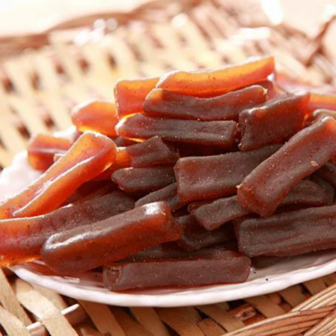 樂天市場上正心堂花茶行的蒟蒻條，原價860元，特價499元。（樂天市場提供）