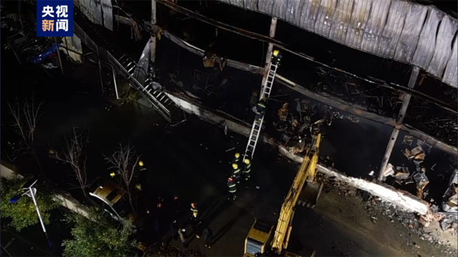 河南安阳11·21火警事故致38人死亡，4人被警方控制，省长表态发言。（观察者网）