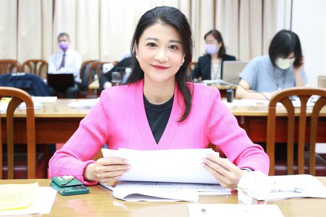 林楚茵说，自己身为女性主管，最不容许发生性骚扰事件。（林楚茵办公室提供）