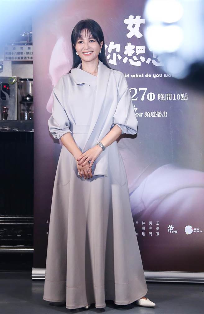 吴怡霈出席公视人生剧展《女孩，妳想怎样？》首映茶叙，难逃大S、汪小菲新闻话题。（陈俊吉摄）