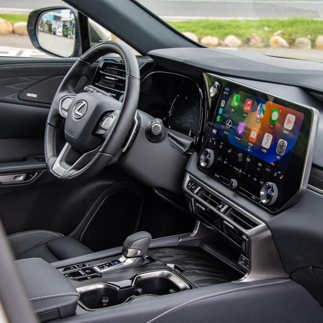 TAZUNA全环绕驾驶座舱概念。（陈大任摄）