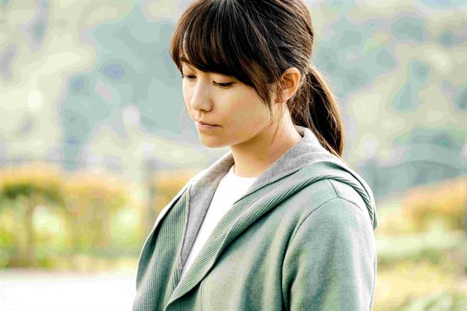 木村文乃認為自己與外表沉默、內心強大的「妙子」格性相似。（海鵬影業提供）