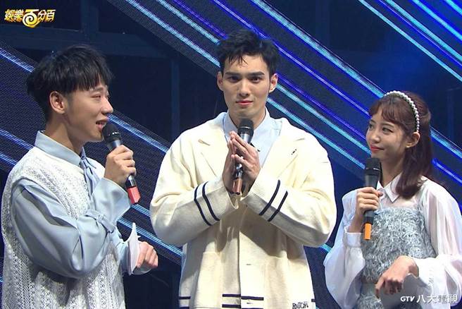 賴晏駒（左起）、黃偉晉、荳荳。（八大提供）