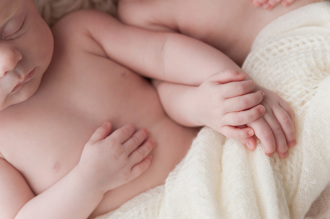 史上最老嬰兒！ 胚胎冷凍30年後甦醒 美國雙胞胎創紀錄