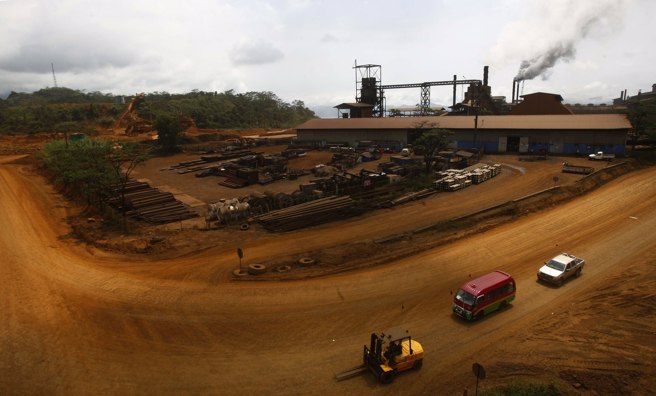 印尼生产关键原物料镍矿。(资料照/路透社)