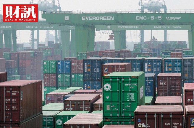 长荣一倍本益比的离奇估值，让套牢股东欲哭无泪。长荣应公开透明并合理分配巨额的异常利润，才是负责任的公司治理之道。(图/财讯提供)