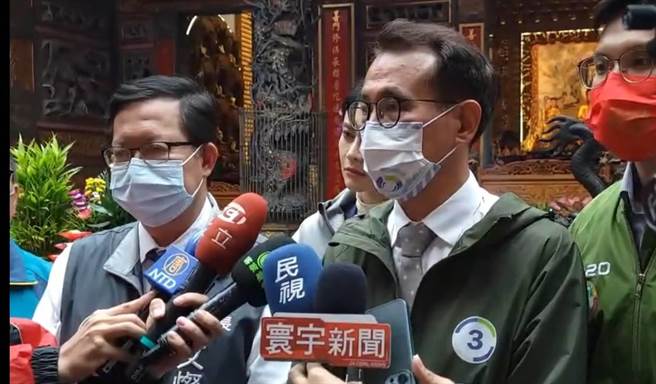 行政院长苏贞昌23日称若换党执政，2023年世界客家博览会如果换党执政势必断掉。民进党桃园市长候选人郑运鹏表示，换党执政就会有很大差别，若他当选就可以无缝接轨。（赖佑维摄）