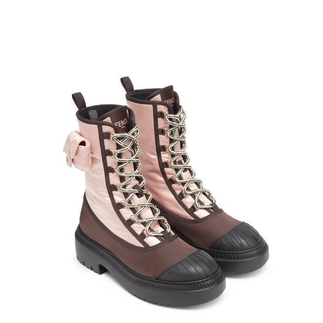 FENDI Baguette造型高筒靴，4万7000元。（FENDI提供）