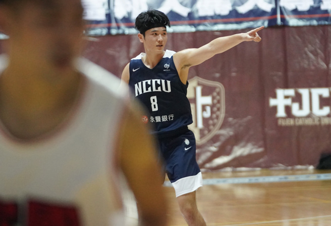 政治大学李允杰单场投进投进5记三分球、攻下20分。（大专体总提供）