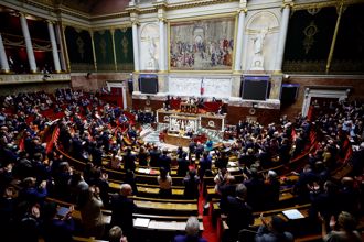 墮胎權受憲法保護 法國下議院以壓倒性多數通過
