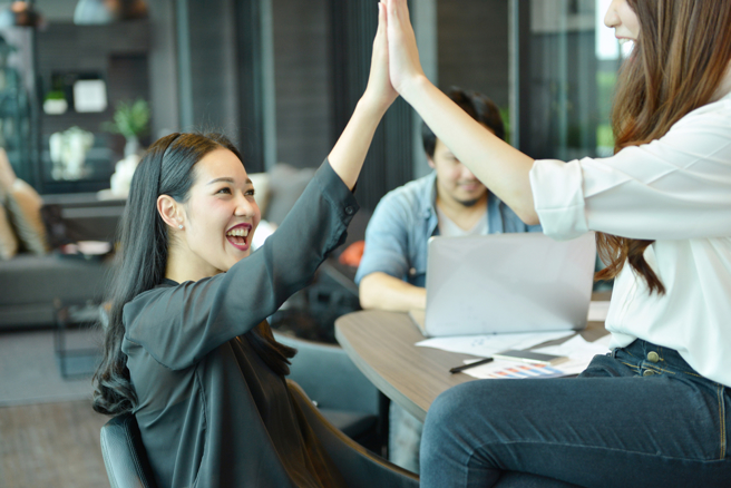 塔羅牌老師艾菲爾在臉書上點名4星座，雙子座、水瓶座、處女座、雙魚座在年底前做任何事情能夠心想事成。（示意圖／Shutterstock）