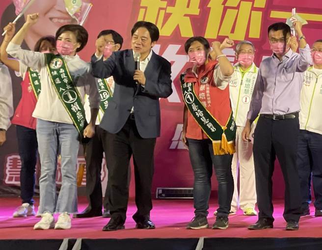 副總統賴清德、農委會主委陳吉仲選前之夜到南投，為縣長候選人蔡培慧、南投市長賴燕雪造勢。（楊靜茹攝）