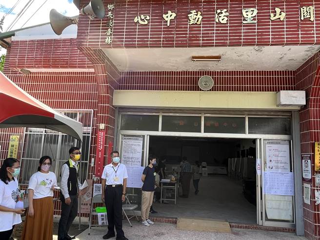 南化区关山里是全市最远投开票所，今年投票率较往年冷清。（南化区公所提供／程炳璋台南传真）