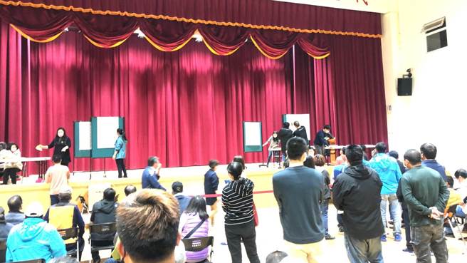 连江县选委会开票现场。（民眾提供）