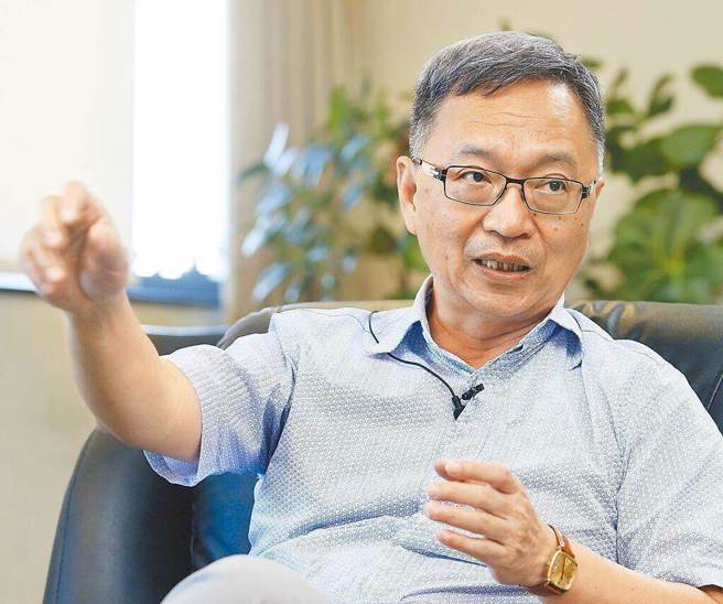 前衛福部長陳時中昨天敗選，無緣成為台北市長，外界紛紛抓戰犯，而在選前曾提出疫苗掮客論的衛福部長薛瑞元，則被點名為戰犯之一。（圖／示意圖，資料照）