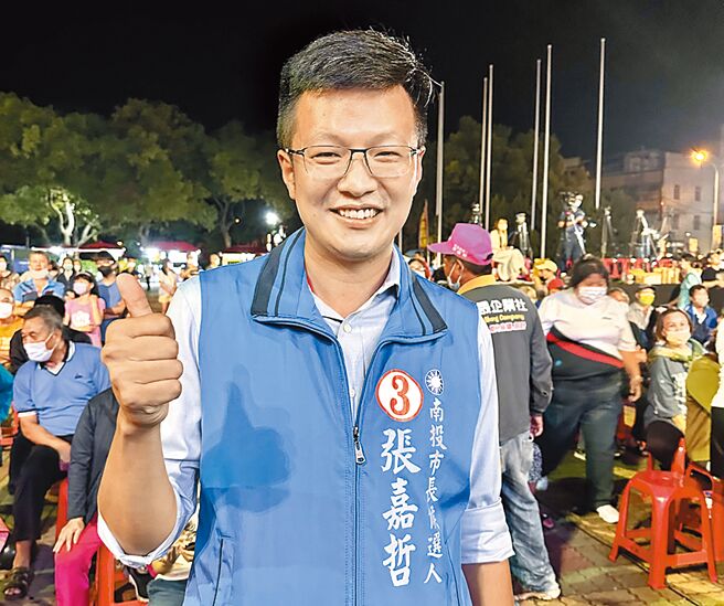 张嘉哲当选南投市长，开票日刚好是他的生日。（廖志晃摄）