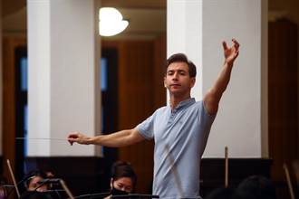 愛沙尼亞指揮家格列茲首度來台 以音樂撫平人心