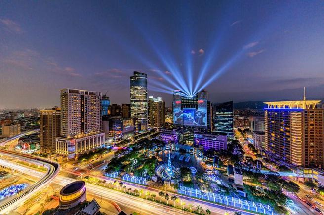 ▲「2022新北欢乐耶诞城」开城至今，美照席卷各大社群版面。　图：新北市政府观光旅游局／提供