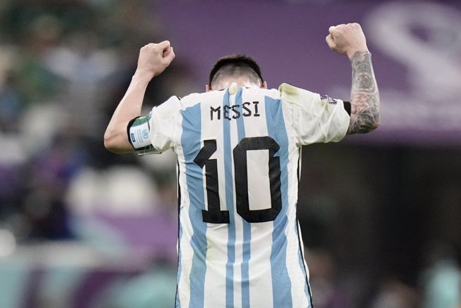 英媒报导梅西准备加盟美国足坛，但目前只是谣言。（美联社资料照）