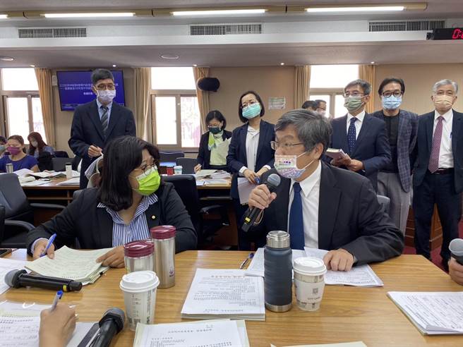 嘉义市立委王美惠批客委会遗忘嘉义市，获客委会主委杨长镇回应。（王美惠团队提供／廖素慧嘉市传真）