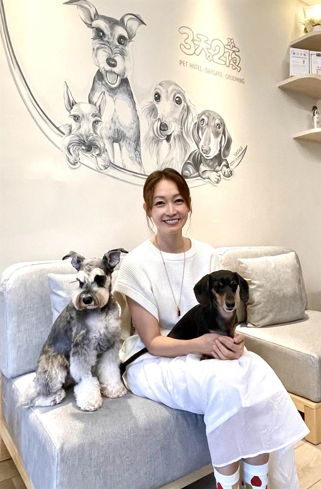 爱狗的潘慧如筹备4年的宠物旅馆终于即将正式开幕。（林淑娟摄）