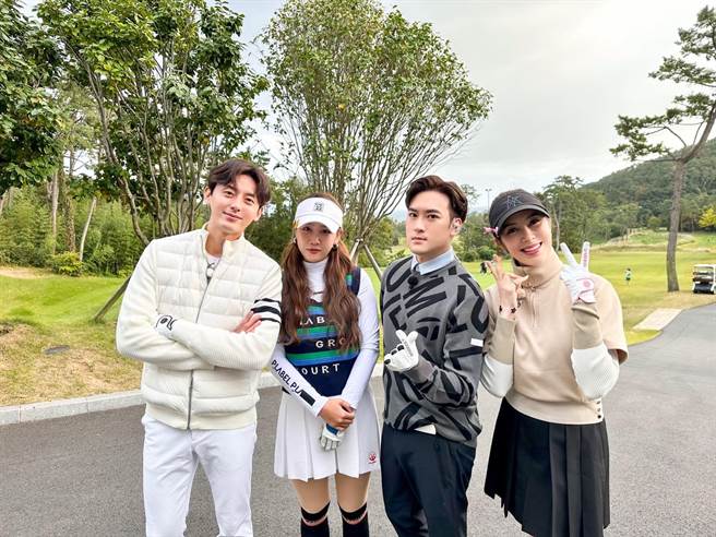 李知勋（左起）、So you、沈建宏、李恩熙一起录实境节目。（达腾娱乐提供）