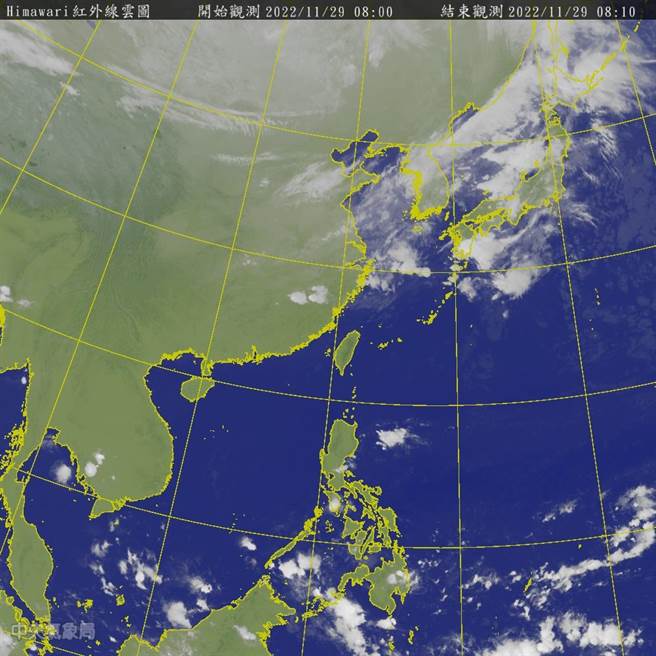 中央氣象局預報指出，今天傍晚之後鋒面通過，隨後冷空氣南下，臺灣附近的風力、溫度、降雨都有較大的變化，迎風面水氣增多，桃園以北及東半部雲量增加，轉為陰短暫雨的天氣，外出記得攜帶雨具備用；溫度也逐漸轉涼，不過晚上仍在21至23度左右，明顯降溫會在週三。（圖/中央氣象局）
