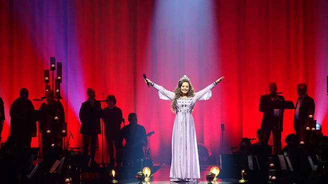 莎拉布莱曼的演唱会，带给歌迷视觉及听觉的双重享受。（宽宏提供）