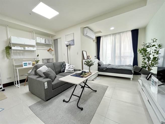 高雄凯旋青树社宅家具、家电，市府也与业者合作，提供租赁式服务。（袁庭尧摄）