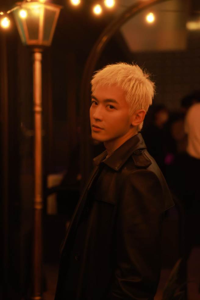 小乐推不插电新歌「Thank You」唱出大男孩温柔一面。（艺和创艺提供）