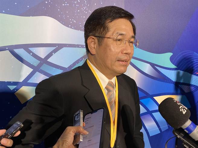 對於異動傳聞，教育部長潘文忠謝謝大家的關心。（林志成攝）