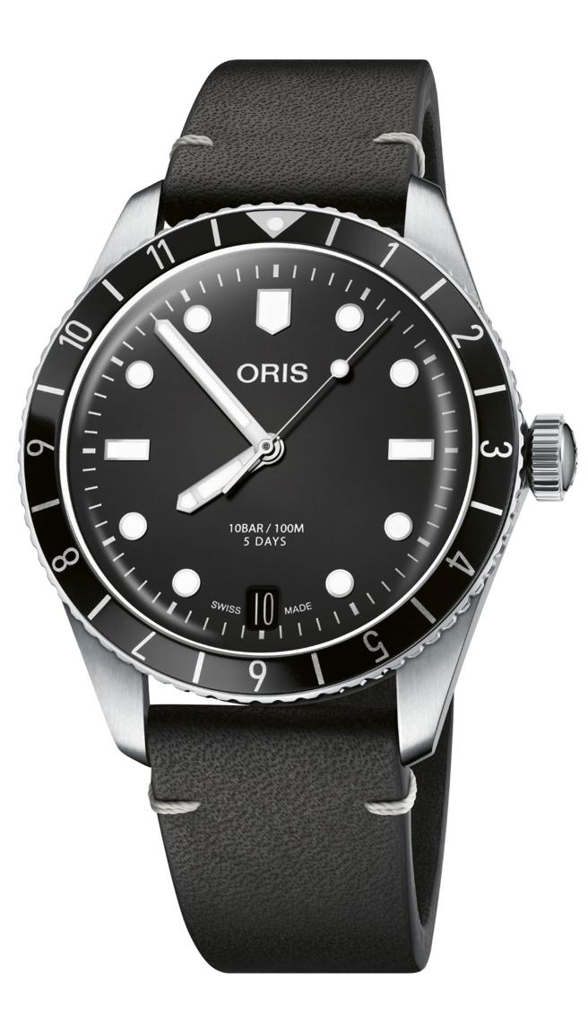 ORIS Divers Sixty-Five 12H Calibre 400，9萬4000元。（ORIS提供）