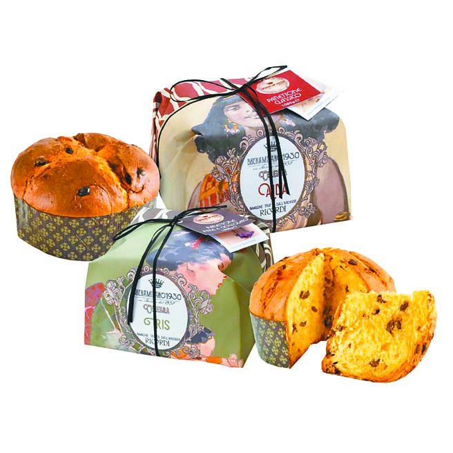 新光三越超市Aida米蘭傳統帕內朵尼麵包、Iris巧克力與西洋梨風味帕內朵尼麵包，扣1萬點skm points可兌換，限量預購，價值1580元。（新光三越提供）