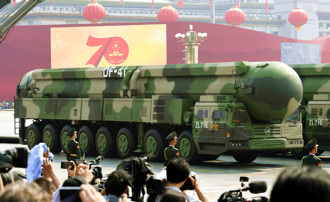 美檢視中共軍力 指2035年前恐坐擁1500枚核彈