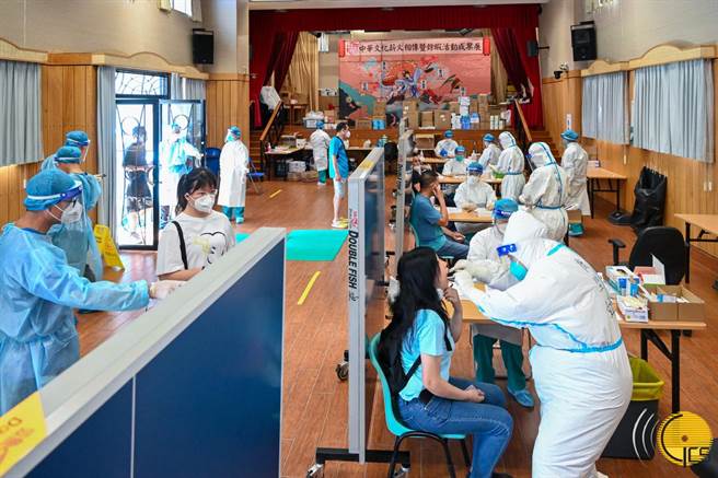 圖為澳門實施全民核酸檢測。(資料照／澳門政府新聞局)