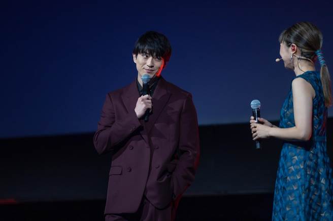 新田真剑佑出席「2022迪士尼内容发布会」宣传《跨界命运》、《黑幕风云》。（迪士尼提供）