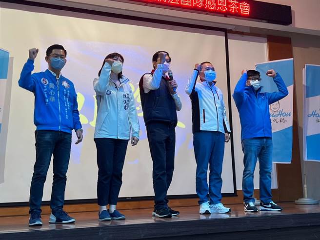 侯友宜今出席首场公开谢票行程。（王扬杰摄）