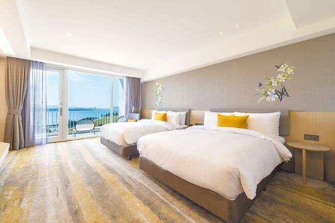 淡水「將捷金鬱金香酒店」空間寬敞，每個房間都有陽台。（將捷金鬱金香酒店提供）