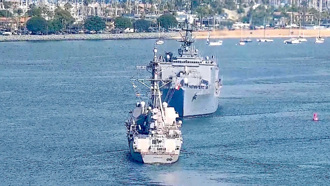 兩艘美國軍艦差點迎面相撞  海軍管理部下令調查