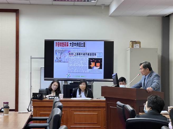 半导体供应链是否「去台化」争议不休，连民进党英系立委陈明文今天都在立法院证实，根据他接触半导体上中下游业者结果，「去台化」是正在进行中。（图／王玉树摄）