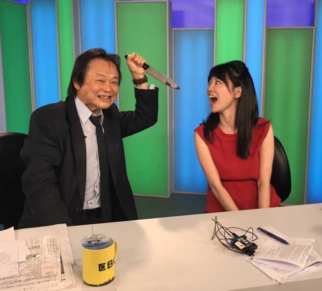 立委高嘉瑜（右）與台北市議員王世堅（左），都因逆風發言成綠營網軍、側翼出征對象。（圖／取自高嘉瑜臉書）