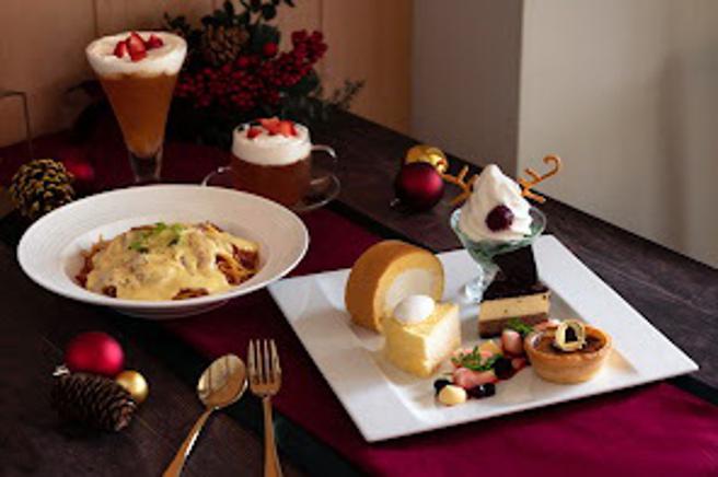 （小樽洋果子舖LeTAO_圣诞节限定餐点开卖。图／业者提供）