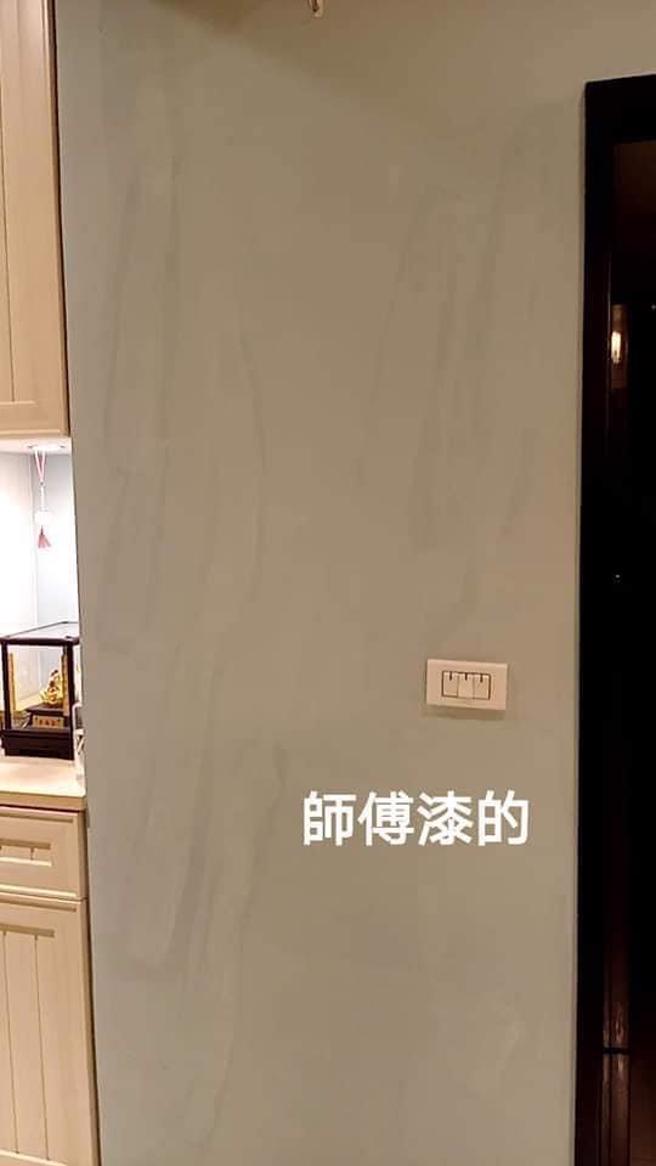 油漆师傅声称，因为原PO提供的油漆过期，因此盖不过补土，无论再刷几次都无法让墙面平整。（图／翻摄自爆怨公社）