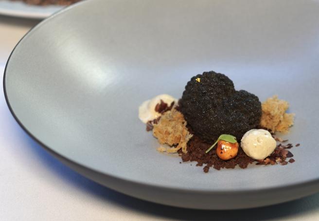 冬季黑松露巧克力。（何书青摄）