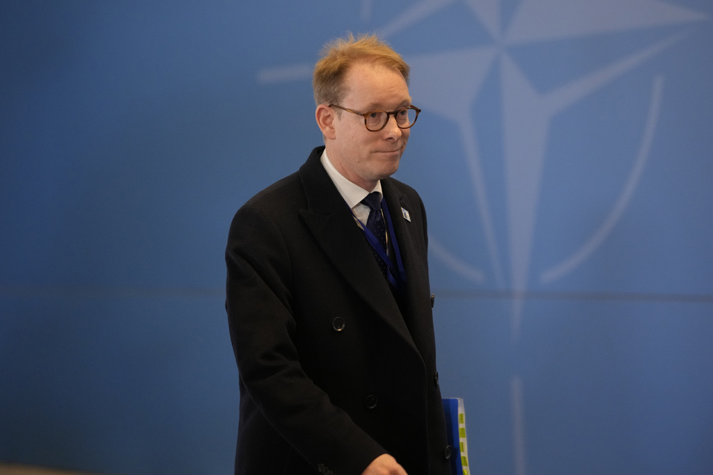 北约外交部长会议第1天在罗马尼亚布加勒斯特举行，图为瑞典部长外交部长比尔史特龙（Tobias Billstrom） 照片。（美联社）(photo:ChinaTimes)