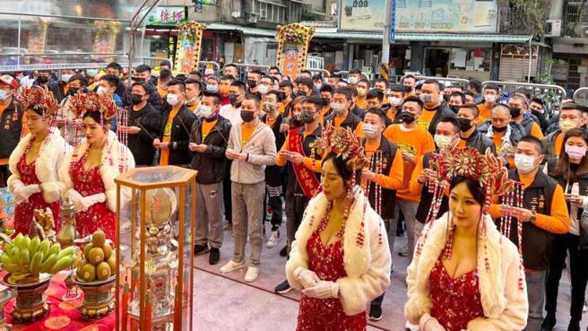  干下史上最大宗7亿元大麻花走私案，主嫌北山会陈姓角头自白，因为帮派大哥选上青山宫炉主太烧钱，才走私毒品补贴。（图／民眾提供）