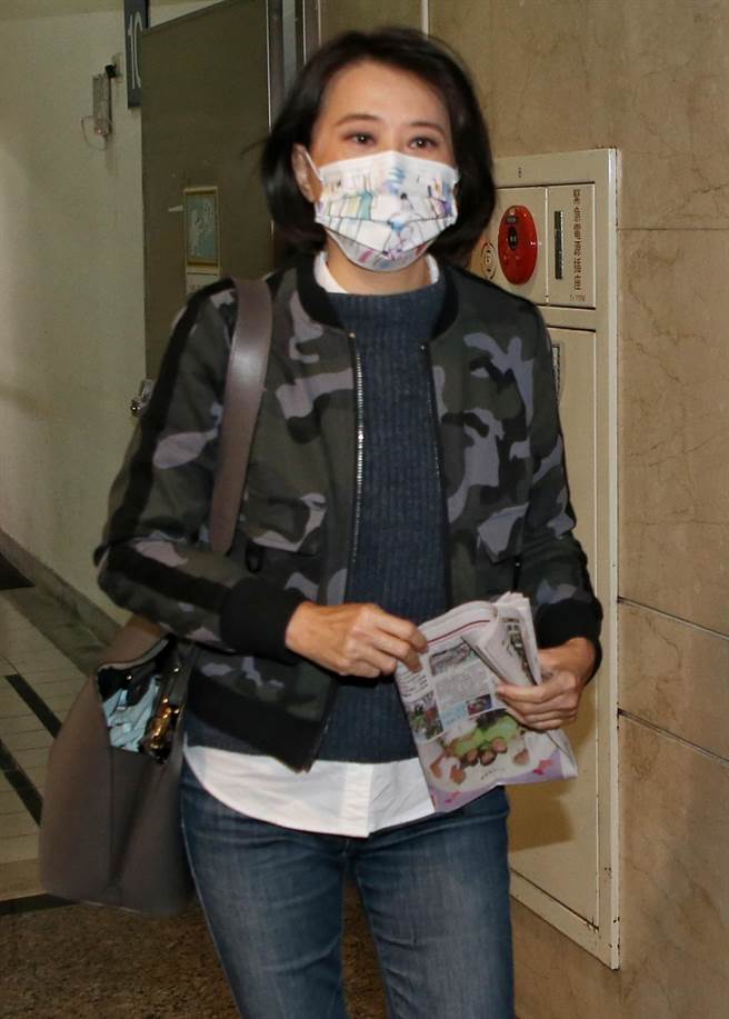 國民黨台北市議員王鴻薇（見圖）2日到中廣接受專訪，和大家分享她決定接受徵召，參加立法委員補選過程。（趙雙傑攝）