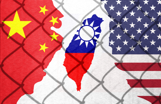 美國最新民調顯示，有70%受訪者擔憂中共將在5年內武力侵台，而一旦發生這種狀況，有43%贊成派兵援台，另有36%表示反對。（圖／Shutterstock)