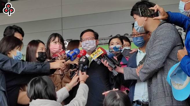 继前新竹市长林智坚之后，桃园市长郑文灿的台大国发所硕论也同样遭检举抄袭，学位被台大撤销。(本报资料照)